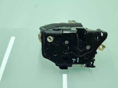 Cerradura Puerta Trasera Izquierda Audi A5 2.0 TDI 105KW) 143CV