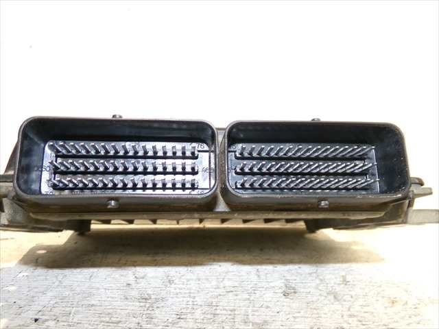 Foto 3ª: Centralita Motor ECU Renault Clio 1.4 G 1998-2001 [K4JA7] (2001)