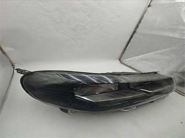 Foto 3ª: Faro Derecho Opel Viva 1.6 COMBI L1 2.9T [1.6 LTR. - 92 KW BITURBO CDTI]
