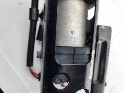 Foto 2ª: Bomba Combustible Audi A3 2.0 TDI AMBIENTE 140CV 103KW [CFFB] (2003)
