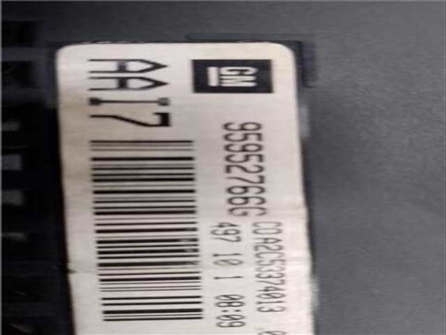 Foto 2ª: Pantalla Multifuncion Chevrolet Cruze 2.0 LS [2 0 LTR. - 92 KW DIESEL CAT] 125CV