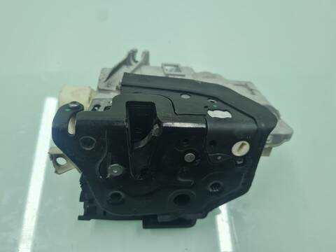 Foto 2ª: Cerradura Puerta Delantera Derecha Volkswagen Passat 2.0 TDI BERLINA 140CV 103KW (2011)