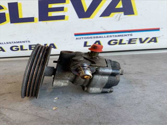 Foto 2ª: Bomba de Direccion Mitsubishi Montero 2.5 TDI99CV 0CV [4D56] (1994)