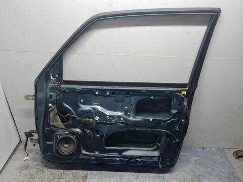 Foto 2ª: Puerta Delantera Derecha Mitsubishi Montero 3.2 DI-D GLS HUNTER 3-PTAS.) 160CV 118KW [4M41] (2006)