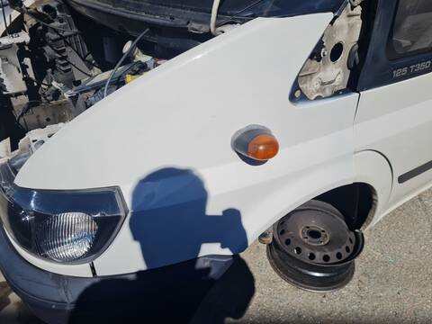 Aleta Delantera Izquierda Ford Transit FT 350 2.4 125CV 92KW CAJA CERRADA