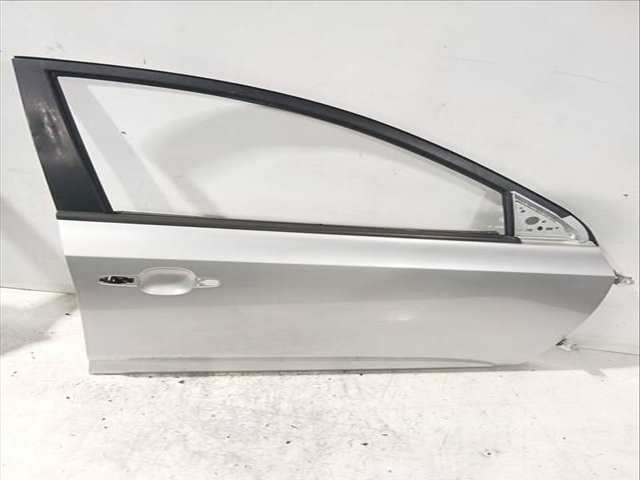 Foto 2ª: Puerta Delantera Derecha Kia Ceed 1.6 CRDI HATCHBACK ED) [D4FB] (2007)
