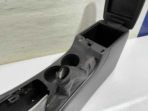 Foto 3ª: Consola Central Mazda 3 CENTER-LINE 150CV 110KW [SHY6, SHY4] (2014)