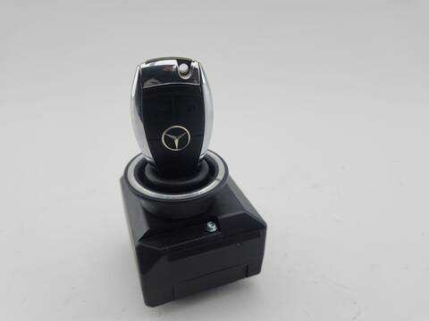 Foto 3ª: Motor de Arranque Mercedes Clase C 160 C 220 CDI 204.008) BERLINA 170CV 125KW [646811] (2008)