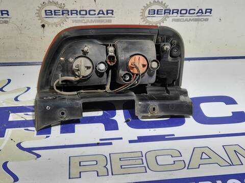 Foto 3ª: Piloto Trasero Derecho Ssangyong Kyron 2.0 XDI 141CV 104KW [D20DT] (2005)
