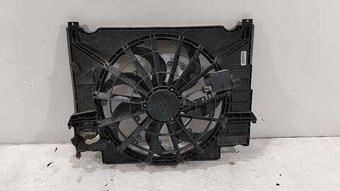 Foto 2ª: Electroventilador Jaguar F Pace PORTFOLIO 2 DIESEL CAT 179CV [204DTD] (2015)