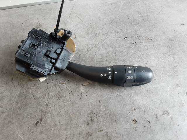 Mando Multifuncion Hyundai i30 1.6 CRDI 128CV 0CV