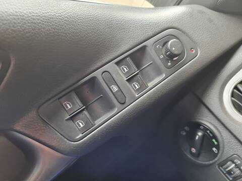 Botonera Elevalunas Volkswagen Tiguan MOTION 170CV 125KW