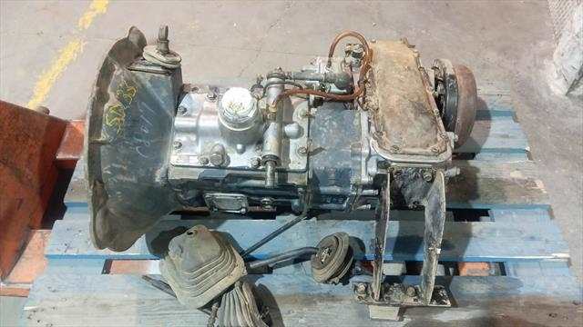 Foto 2ª: Caja Cambios Nissan Patrol 3.3 D ML-6 [SD33] (1989)
