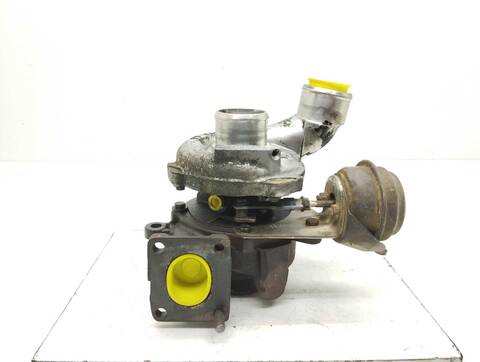Foto 3ª: Turbocompresor Fiat Stilo 1.9 JTD - 1.9 JTD 115 ACTIVE 116CV 85KW [192A1000] (2002)