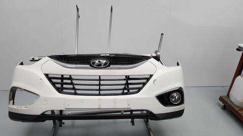 Foto 1ª: Paragolpes Delantero Hyundai ix35 1.7 CRDI 116CV 85KW (2012)