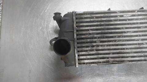 Foto 4ª: Intercooler Renault Trafic L1H2 2 9T CAJA CERRADA TECHO ELEVADO CORTO 114CV 84KW [M9R E7] (2007)