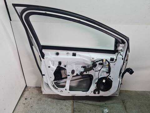 Foto 2ª: Puerta Delantera Izquierda Ford Focus EDITION 116CV 85KW [T1DA] (2015)