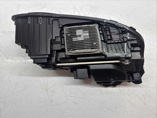 Faro Izquierdo Mercedes Clase E 220 W212)