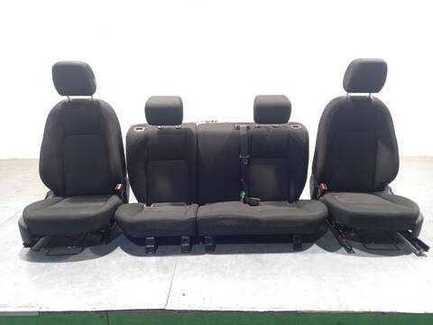Asientos Traseros Land Rover Discovery 2.0 D 4X4 150CV 110KW