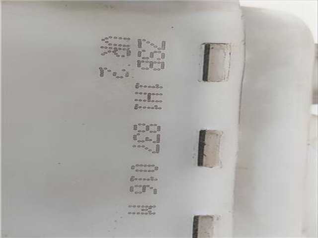 Foto 3ª: Cerradura Puerta Delantera Derecha Volkswagen Golf 1.6 101CV 74KW [AEK/AFT] (1997)