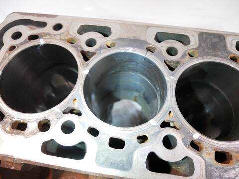 Foto 2ª: Bloque Motor Ford Tourneo 105 CV 77KW [BJFB] (2021)
