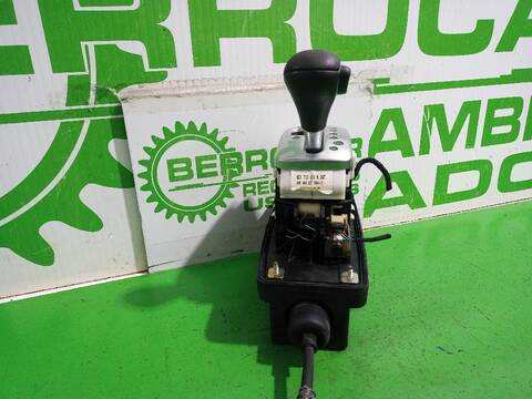 Foto 3ª: Palanca de Cambio Audi A4 2.5 TDI 120KW) 163CV (2000)