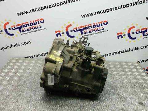 Foto 3ª: Caja Cambios Volkswagen Golf VERSION INDEFINIDA (1983)