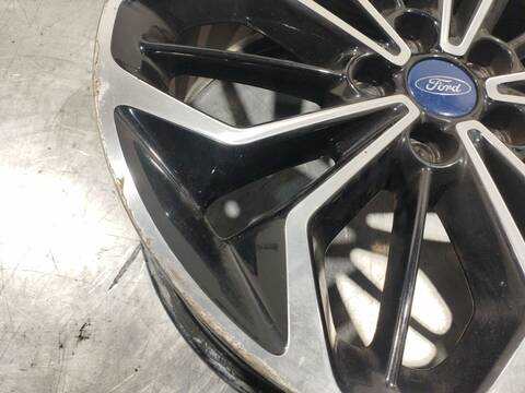 Foto 3ª: Juego LLantas Ford Focus 1.0 ECOBOOST MHEV 125CV 92KW [B7DC] (2021)