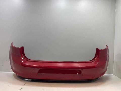 Paragolpes Trasero Volkswagen Golf CYV