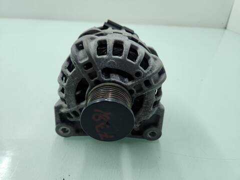 Foto 4ª: Alternador Renault Clio ZEN 89CV 66KW [H4B400] (2015)