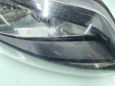 Foto 4ª: Faro Derecho Ford Focus 1.6 TDCI CAT 116CV 85KW [T1DB] (2011)