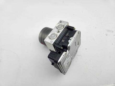Foto 2ª: Abs Audi A4 35 TDI S LINE 4P) BERLINA 163CV 120KW [DTNA] (2024)
