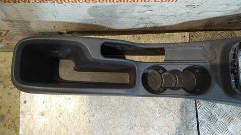 Foto 2ª: Consola Central Ford Transit AMBIENTE 75CV 55KW [UGCB] (2015)