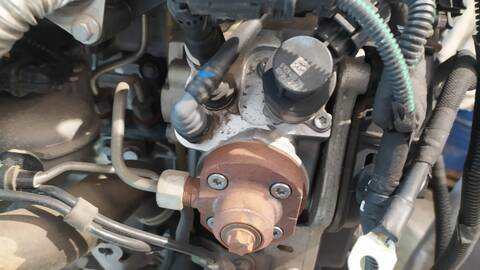 Foto 4ª: Motor Completo Peugeot 207 CONFORT 68CV 50KW [8HR O 8H01] (2011)