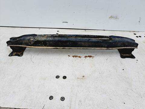 Foto 3ª: Refuerzo Paragolpes Trasero Volkswagen Golf 1.6 TDI DPF 105CV 77KW [CLH] (2014)