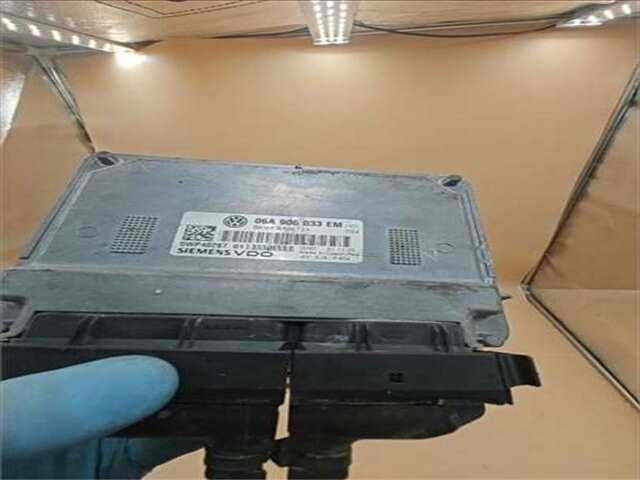 Centralita Motor ECU Volkswagen Golf 1.6 SPORTLINE [1.6 LTR. - 75 KW]