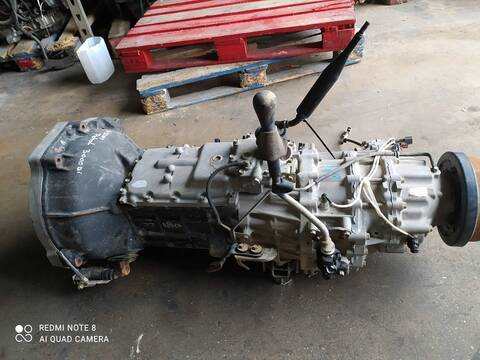 Foto 3ª: Caja Cambios Nissan Patrol 3.0 16V TD CAT 160CV 118KW (1997)