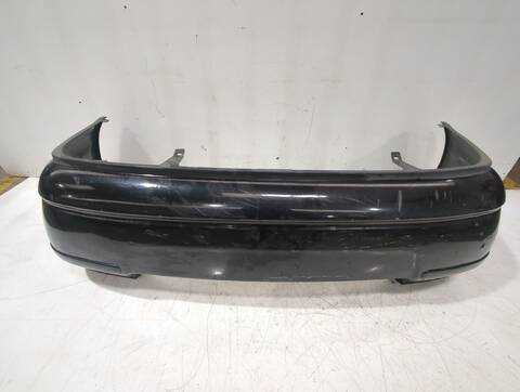 Foto 3ª: Paragolpes Trasero Toyota Avensis 2.0 D-4D ADT250_) 126CV 93KW [1AD-FTV] (2007)