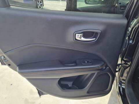 Foto 2ª: Asientos Traseros Jeep Compass LIMITED 4X2 120CV 88KW [55260384] (2018)