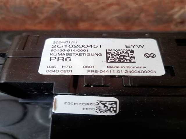 Foto 3ª: Mando Calefacción A. A. Volkswagen Polo LIFE 1 TSI 95CV (2021)