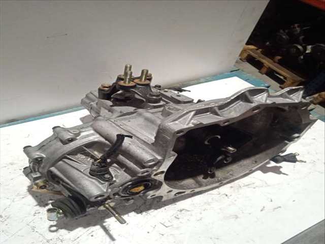 Foto 2ª: Caja Cambios Kia Carens 1.8 CAT 110CV 81KW (2002)