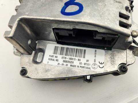 Foto 3ª: Mando Multifuncion Ford Transit COMBI AMBIENTE 101CV 74KW [XXCA] (2020)