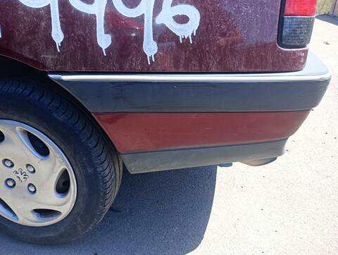 Foto 4ª: Paragolpes Trasero Peugeot 405 CLIM BERLINA 90CV 66KW [D8A] (1995)