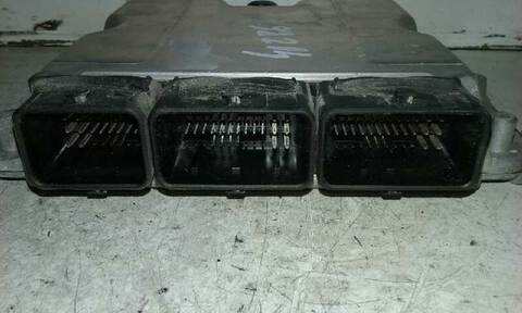Foto 3ª: Centralita Motor ECU Opel Vivaro 1.9 CDTI CAT F9Q-760 - L08) 101CV 74KW [F9Q760] (2003)