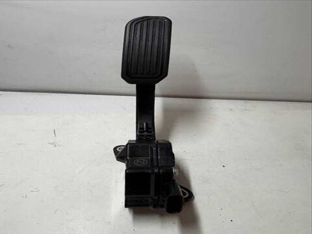 Pedal Acelerador Toyota Prius VERSION INDEFINIDA