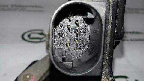 Foto 3ª: Cerradura Puerta Trasera Derecha Bmw Serie 3 315 1.9 CAT BERLINA 118CV 87KW [194E1] (1999)