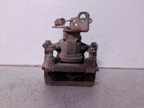 Foto 4ª: Pedal Embrague Ford Mondeo AMBIENTE BERLINA 115CV 85KW [HJBC] (2005)