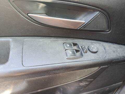 Botonera Elevalunas Fiat Grande Punto 199A6000