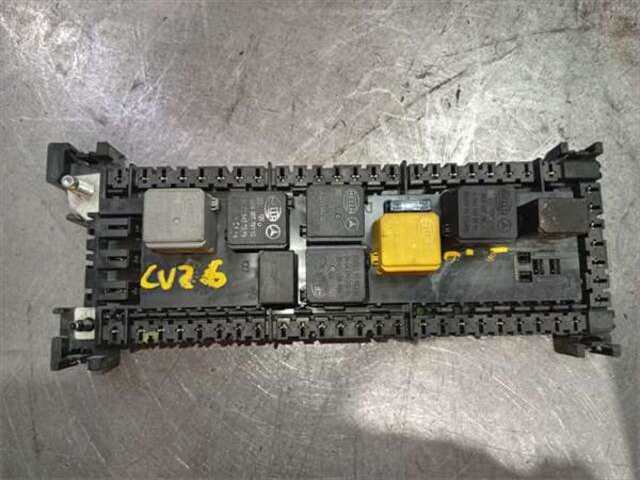 Foto 3ª: Caja Reles Fusibles Mercedes Clase G 230 3.0 G 350 D (463.348) [3.0 LTR. - 180 KW CDI CAT]