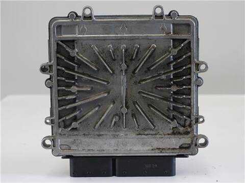 Foto 2ª: Centralita Motor ECU Volvo V40 2.0 R-DESIGN 150CV 110KW [D5204T6] (2014)